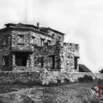 1910´s Parede. Casa das Pedras do Capitão de Mar e Guerra, Manuel de Azevedo Gomes. #prdcrv051 Fonte - Portugal Histórico, multicultural / Guedes, Paulo