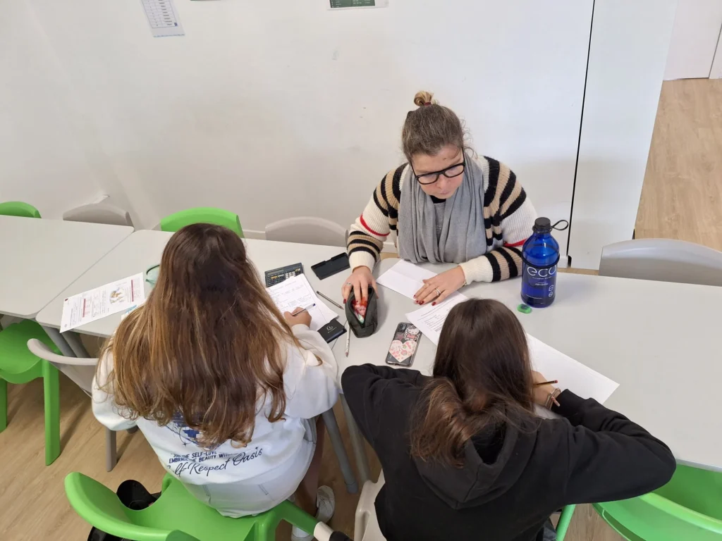 Jújú ao Cubo – Centro de Estudos 10