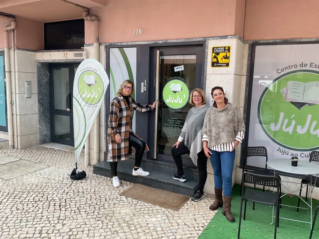 Jújú ao Cubo – Centro de Estudos 8